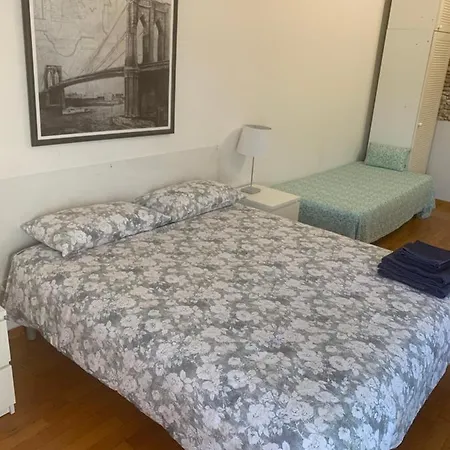 Guest house Largo Anzani 19 *