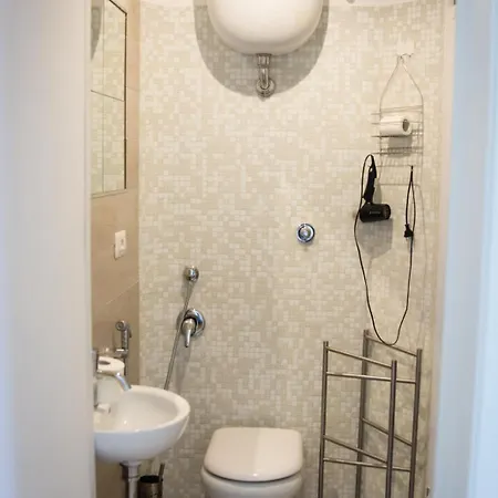 Largo Anzani 19 Guest house Rome