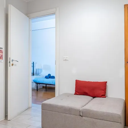Lion Renting Trastevere Roma