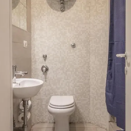 Lion Renting Trastevere 3*